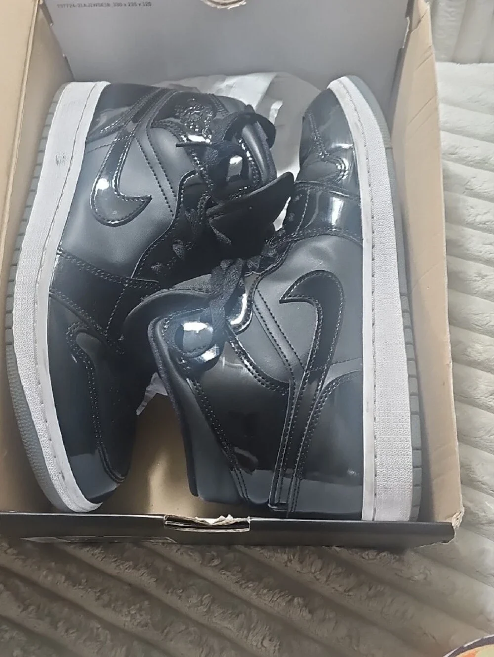 Jordan Men's Black and Purple High-Top Sneakers